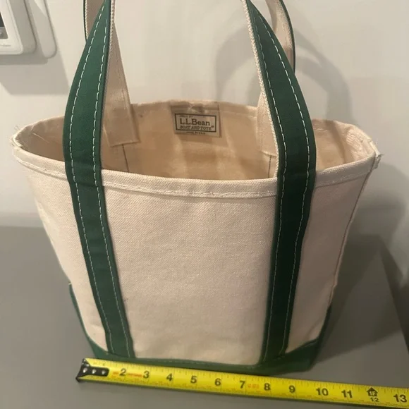 LL Bean Canvas Tote Bag with Green Straps - Picture 2 of 3